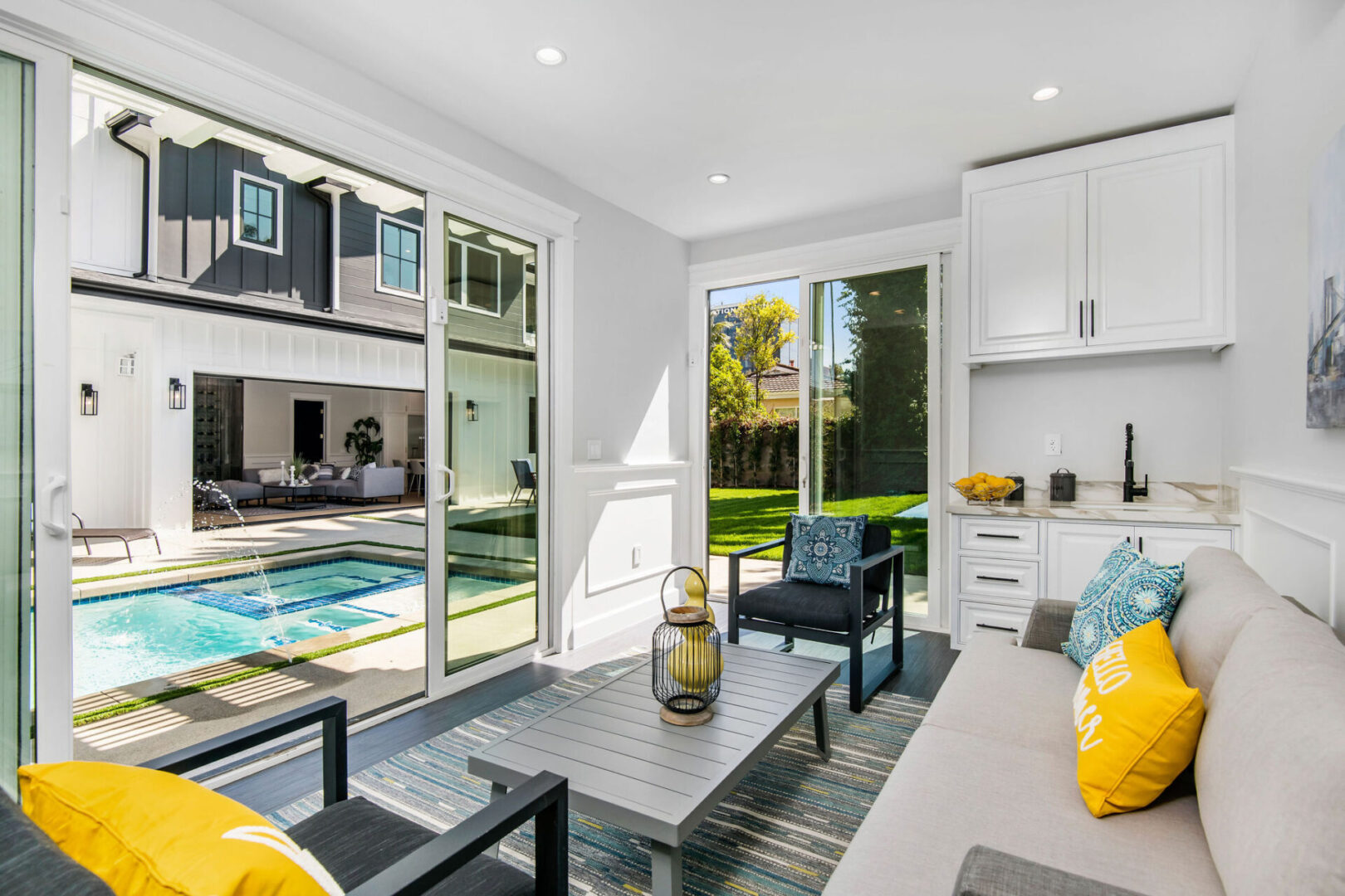 Beautiful Sitting Area With Pool View